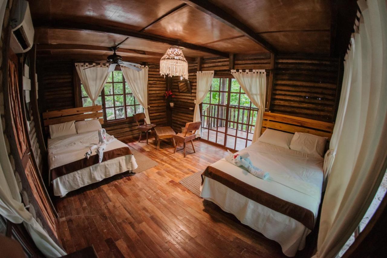 Hotel El Chital Raudales Eksteriør billede