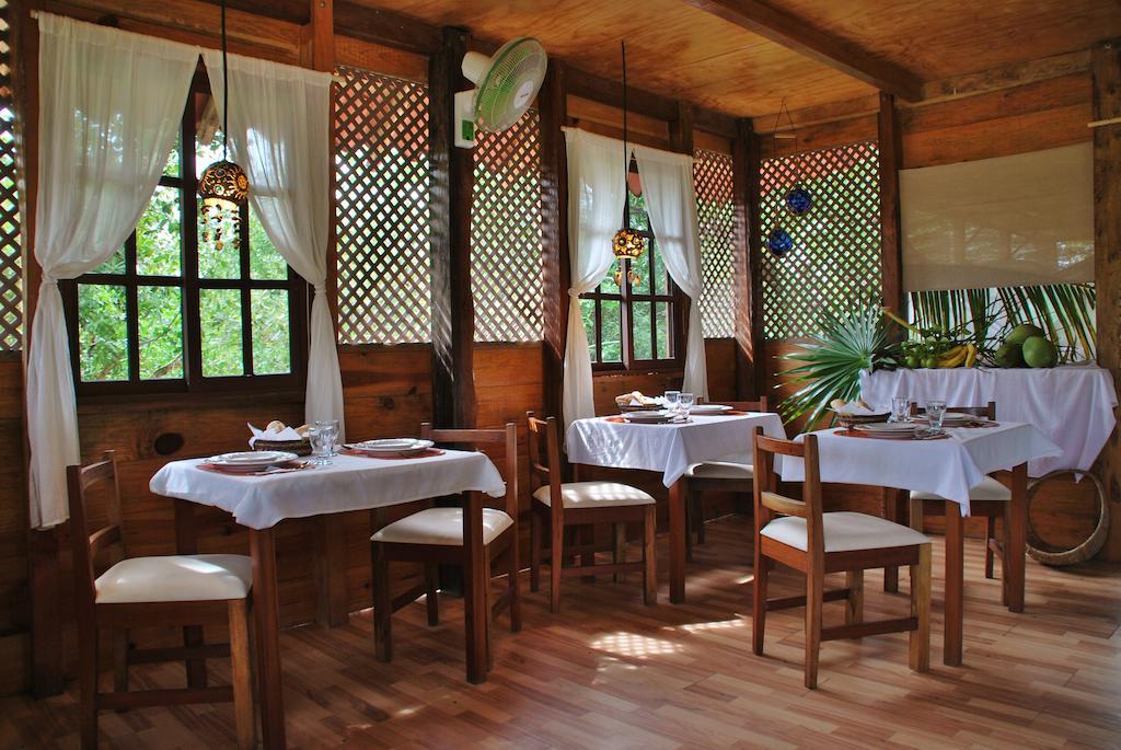 Hotel El Chital Raudales Eksteriør billede